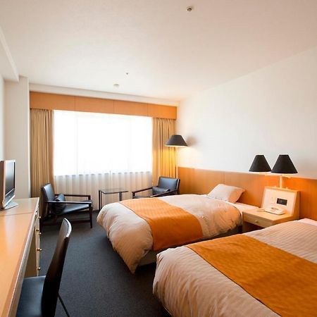 Hotel Granmirage Uozu Exteriör bild