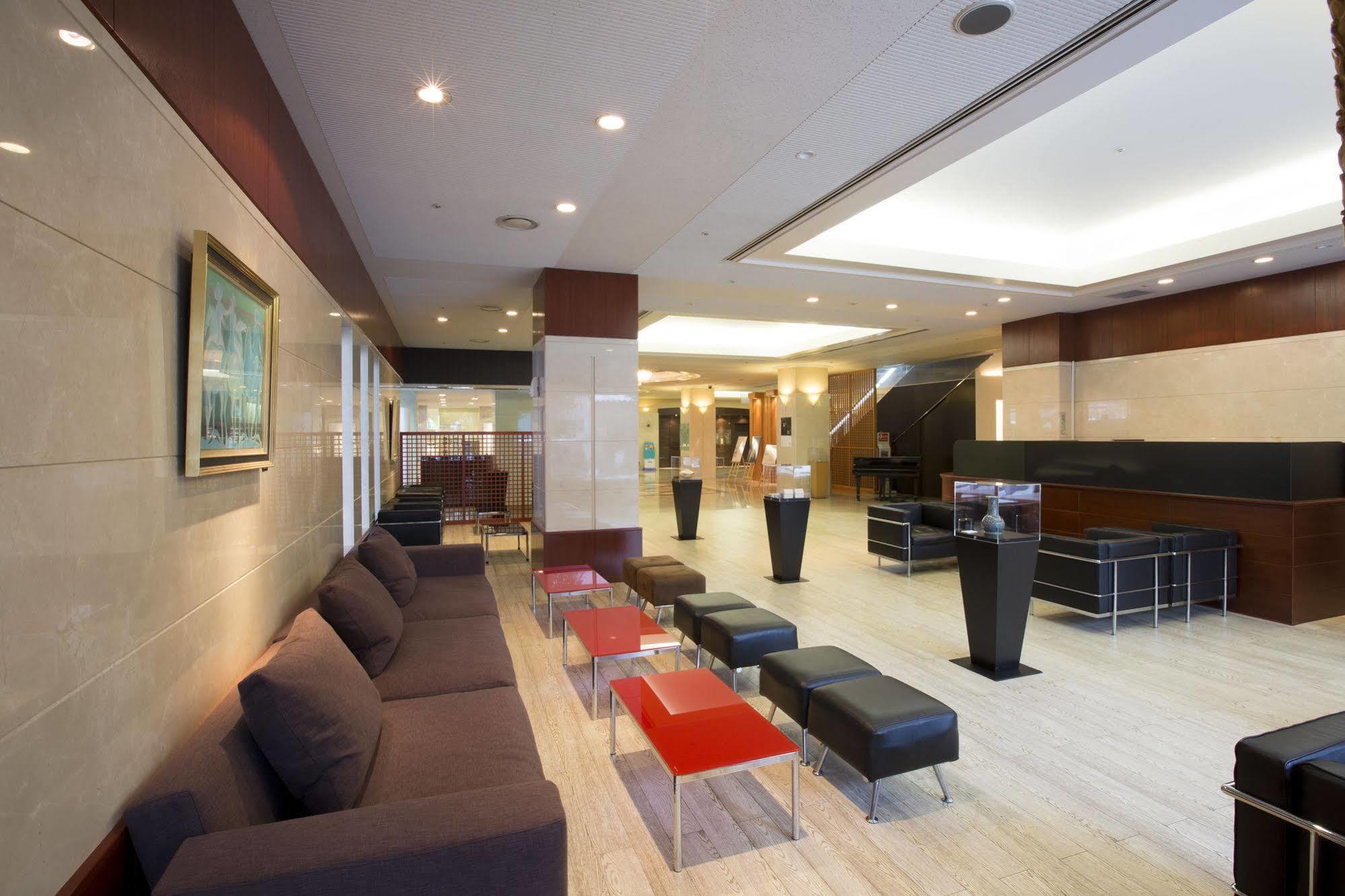 Hotel Granmirage Uozu Exteriör bild